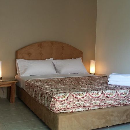 Indogee Apartments Патая Екстериор снимка