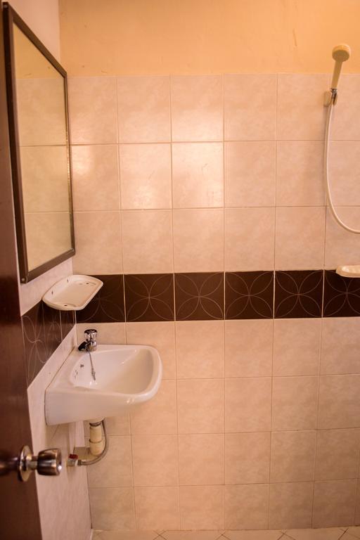 Indogee Apartments Патая Екстериор снимка