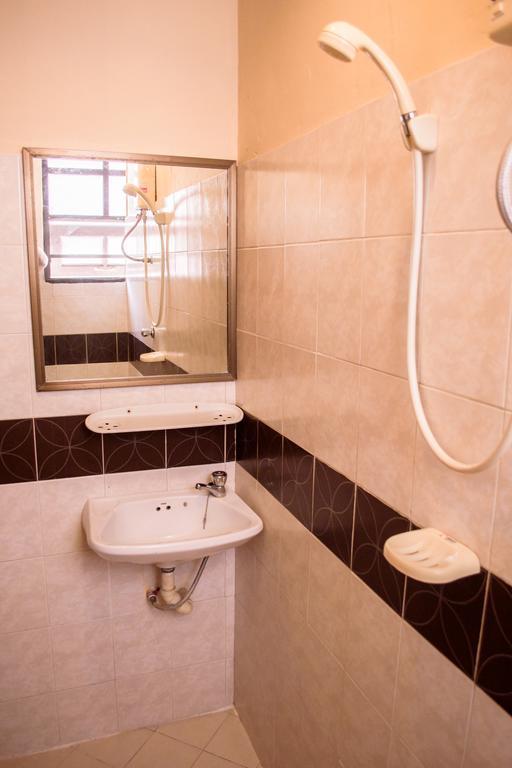 Indogee Apartments Патая Екстериор снимка